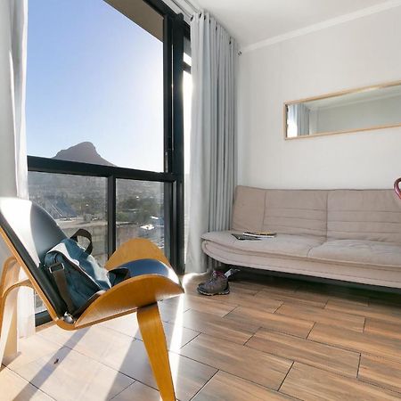 Ferienwohnung Urban Oasis At The Four Seasons Kapstadt Exterior foto