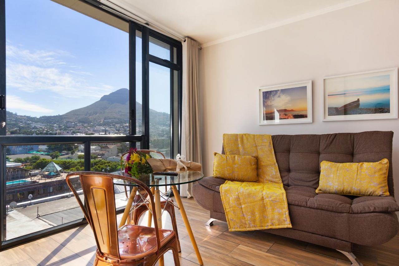Ferienwohnung Urban Oasis At The Four Seasons Kapstadt Exterior foto